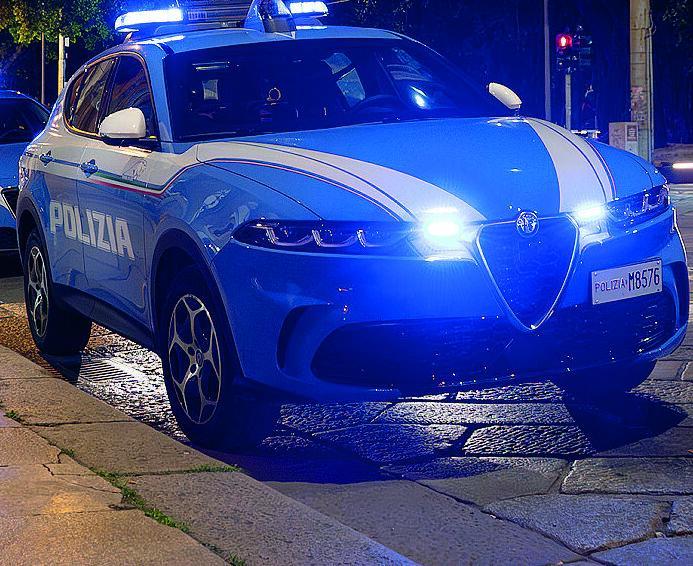 Ruba un cappellino del Cagliari: arrestato un 56enne