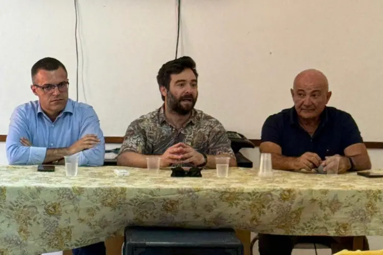 Da sinistra il sindaco Cacciotto e l'onorevole Di Nolfo (foto concessa)