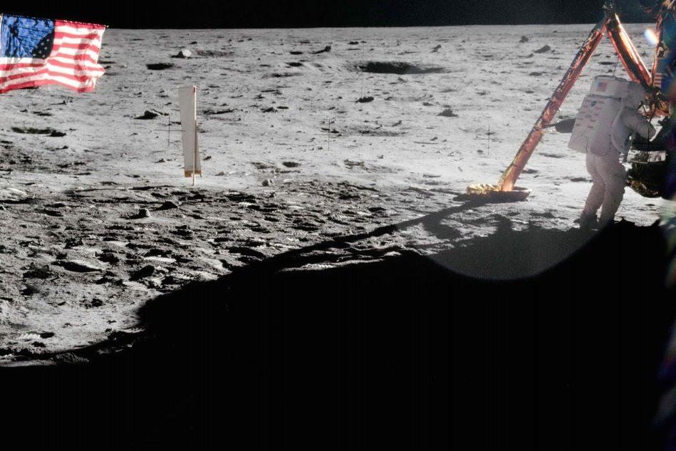 Apollo 11, così l'uomo conquistò la Luna