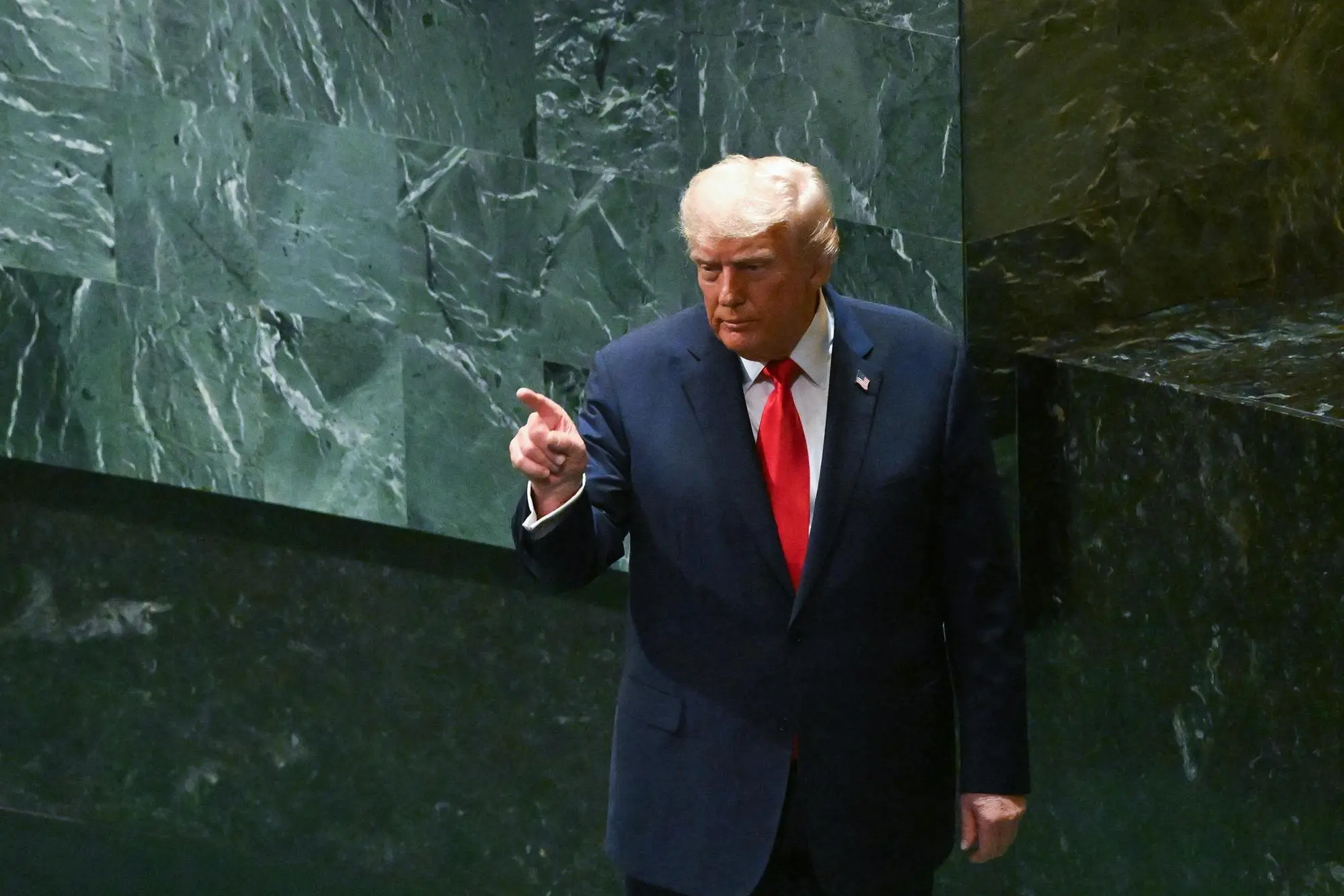 Donald Trump all'Onu: a margine dell'81esima Assemblea ha lanciato la sua crociata contro l'espressione "Intelligenza artificiale"