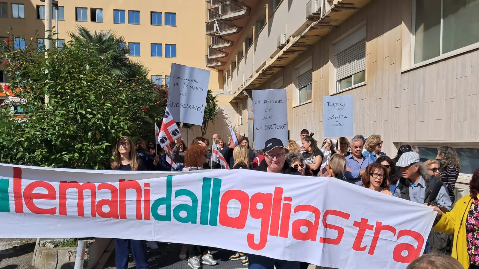 https://immagini.unionesarda.it/version/c:MzM1MGE5MjUtYjdhMS00:NmY4N2YyYTctOTk3ZS00/image.webp?f=16:9