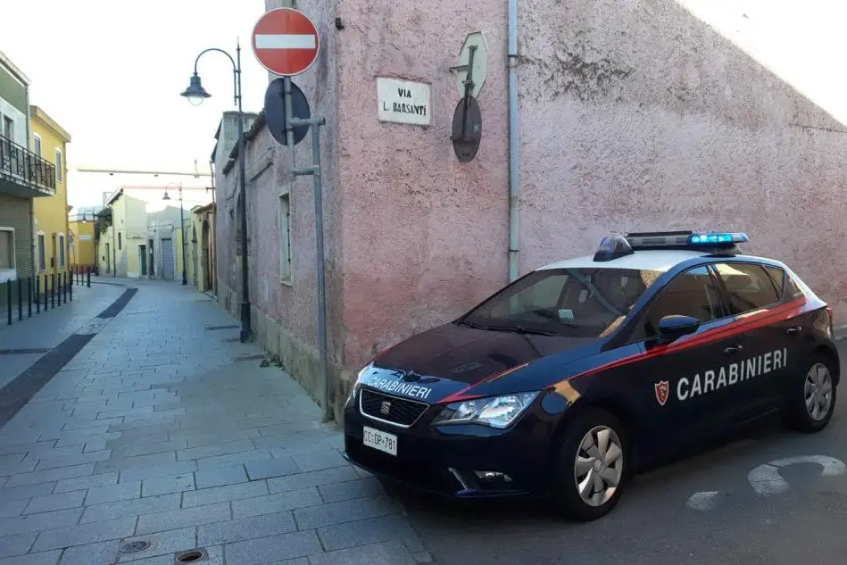 Un'auto dell'Arma a Cagliari (Foto Carabinieri)