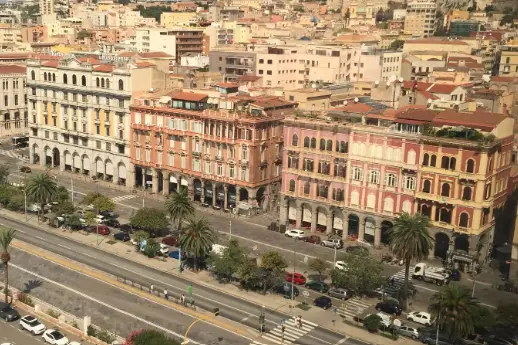Via Roma a Cagliari (Archivio L'Unione Sarda)