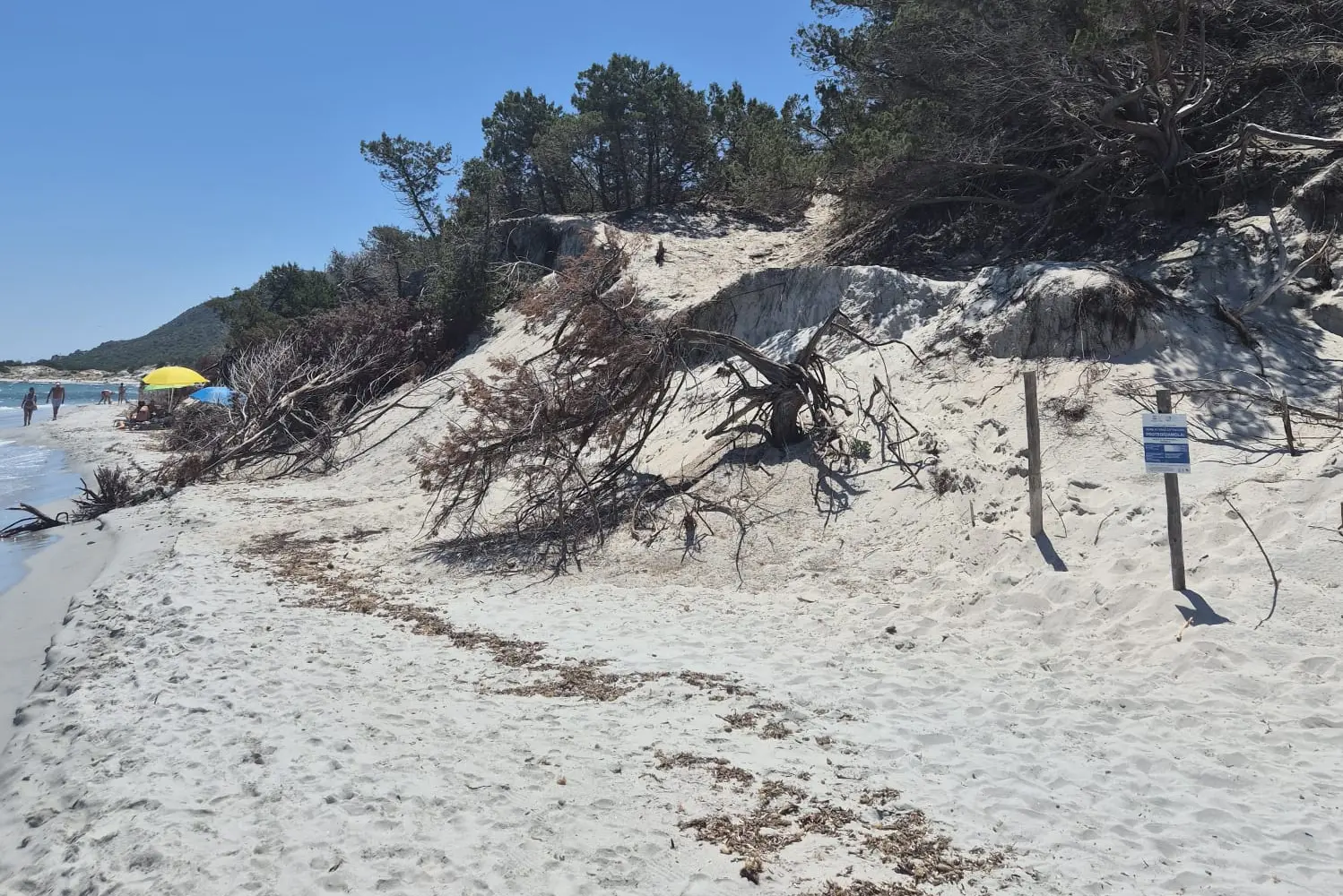Uno scorcio spiaggia di Silitha a capo Comino