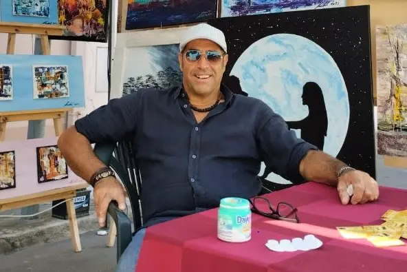 L'artista Nicola Nadali