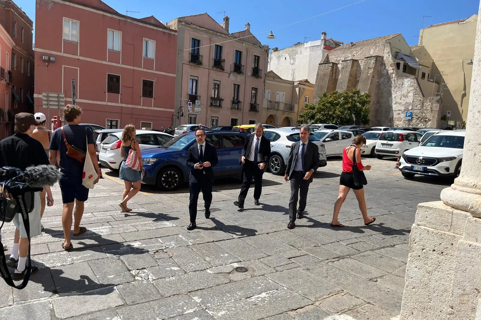 Cagliari, l'arrivo in Città Metropolitana per discutere del nuovo stadio
