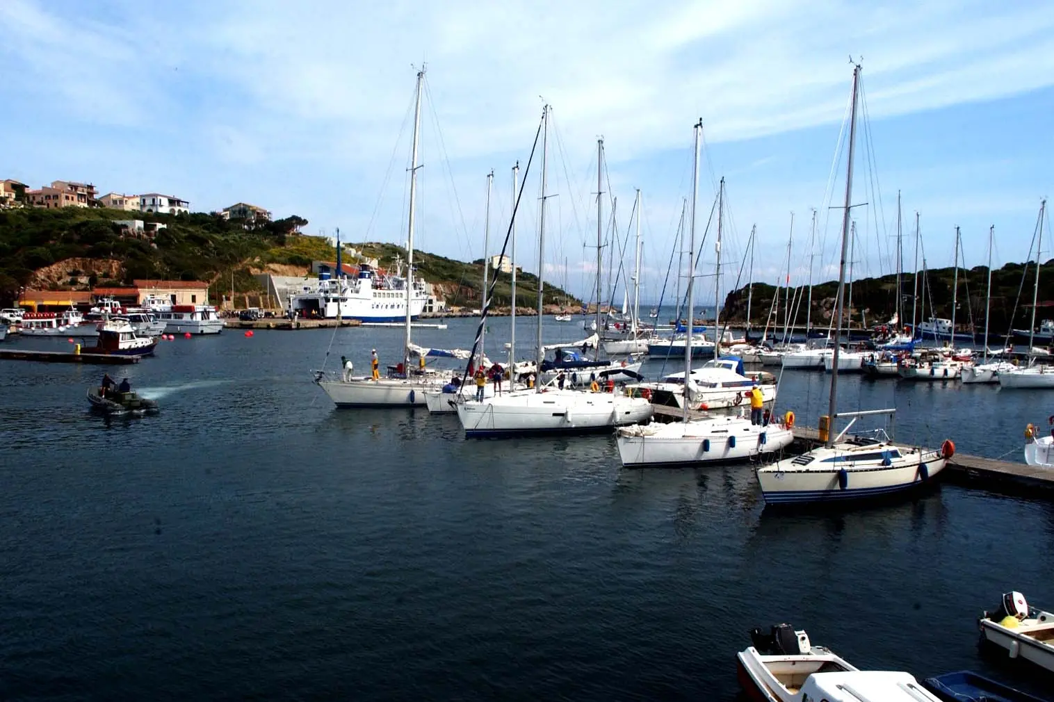 Il porto di Santa Teresa (Foto Archivio-Satta)