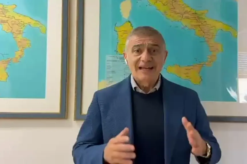 Pecoraro Scanio: 600.000 frane in Italia sono emergenza nazionale