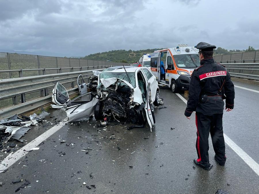 l orientale sarda sempre piu a rischio i sindaci dopo l ultimo incidente piu controlli e nuovi limiti di velocita l unione sarda it