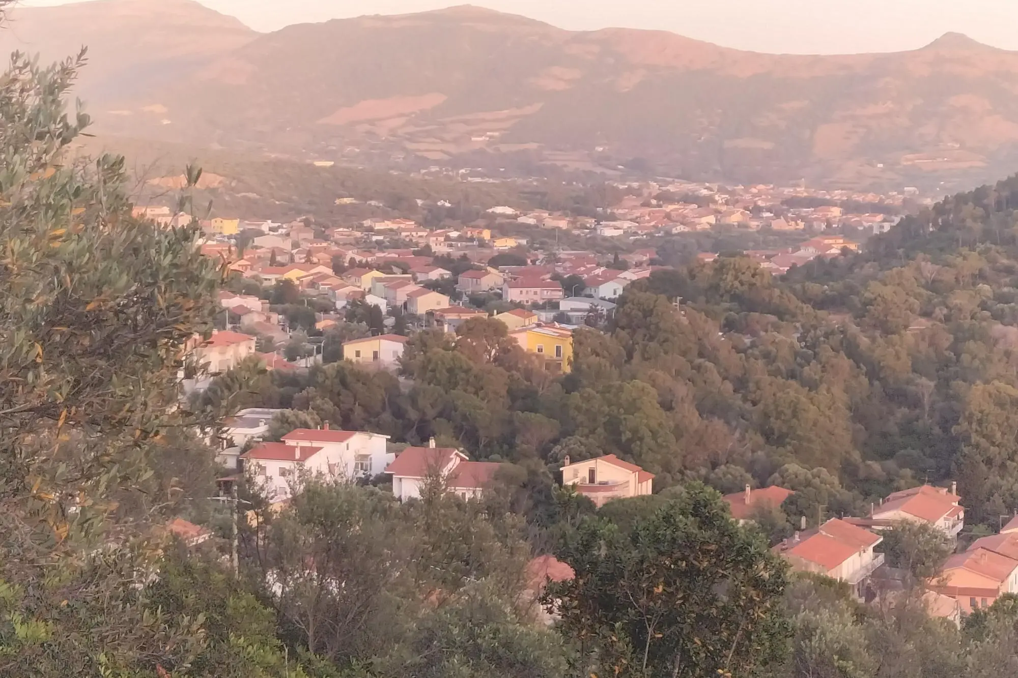 Il comune di Carbonia. (foto Scano)