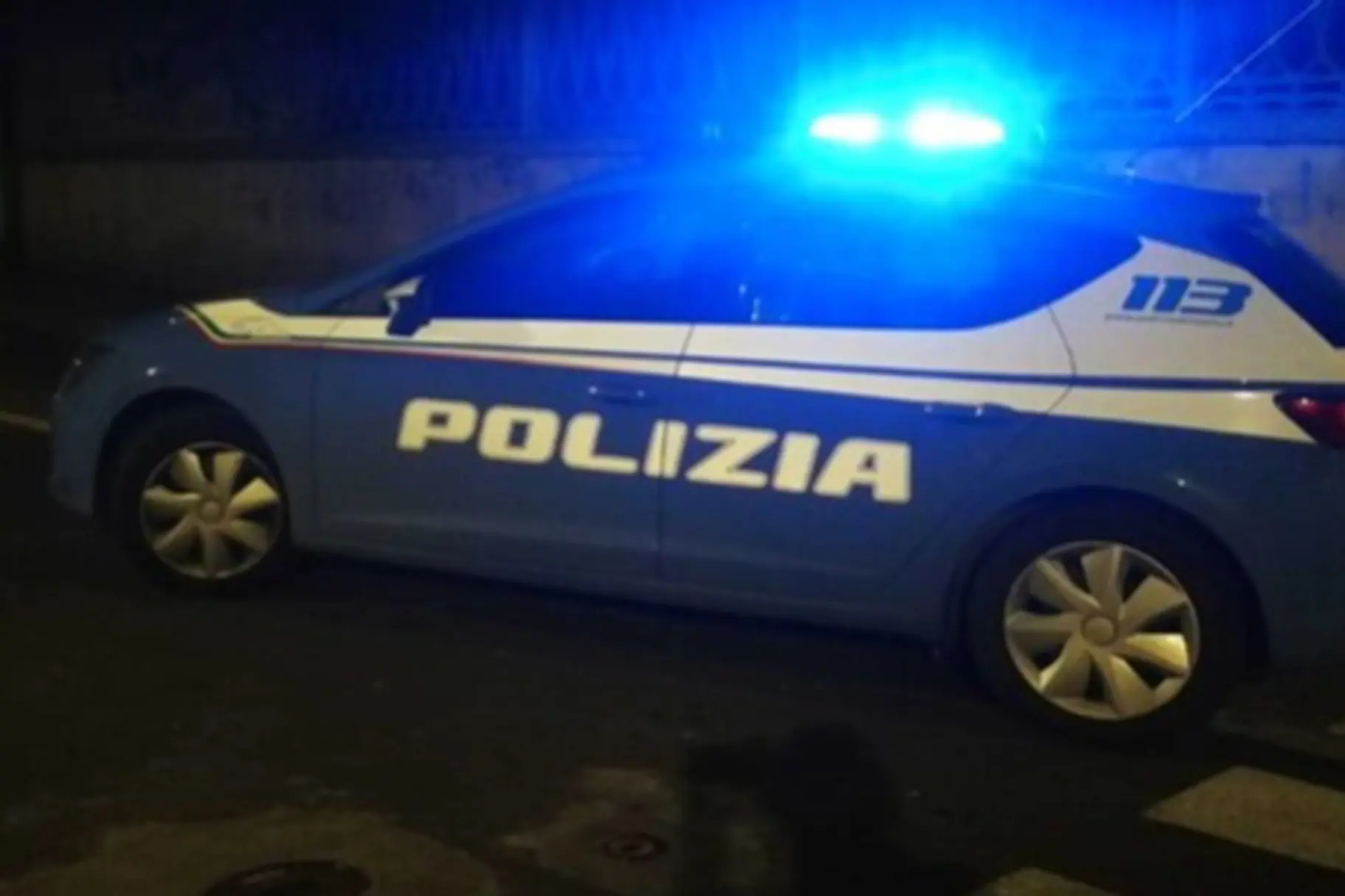 Una volante della polizia