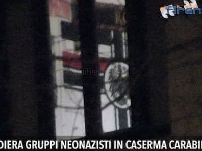 Firenze, bandiera nazista nella caserma dei carabinieri. Pinotti: &quot;Una vergogna&quot;