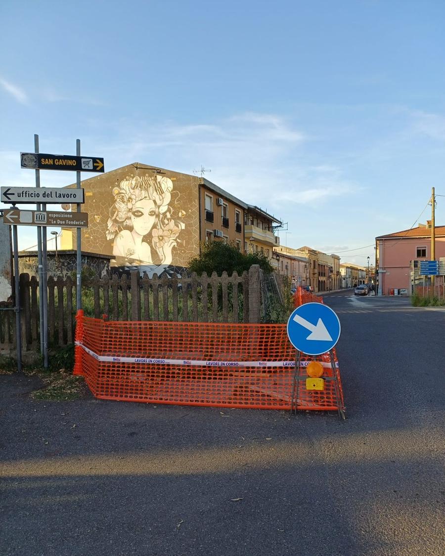 Sicurezza e viabilità, operai al lavoro nel centro cittadino