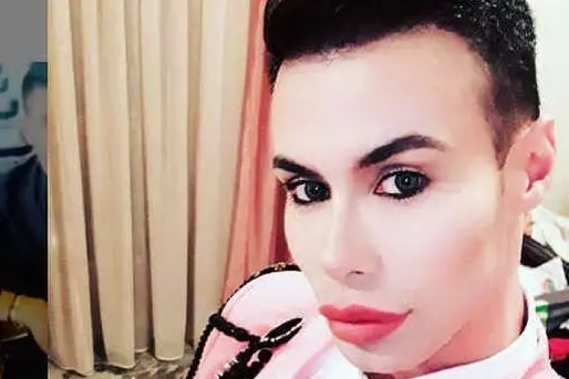 Angelo Sanzio, l'ex gieffino noto come il Ken italiano (foto Instagram)