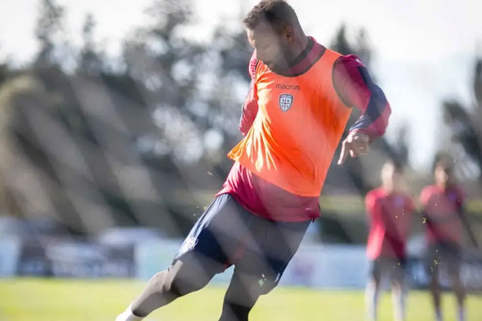 Joao Pedro (foto Twitter Cagliari)