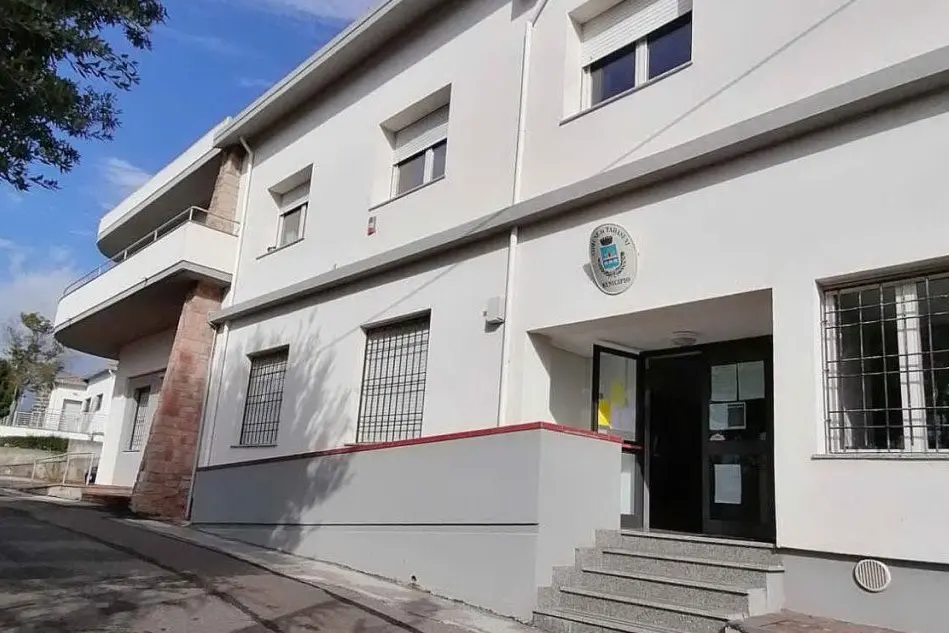 Il municipio (Foto A.Orbana)