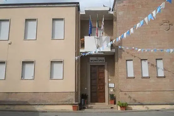 Il municipio di Pozzomaggiore (L'Unione Sarda - Caria)