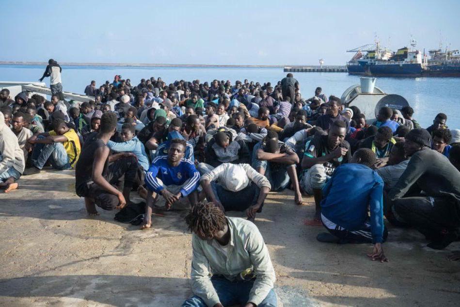 Sì della Camera alla cessione di motovedette alla Libia