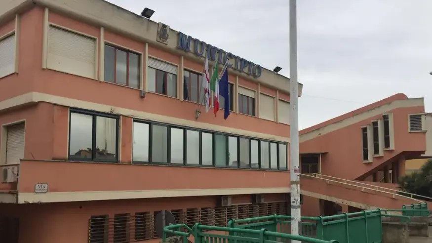 https://immagini.unionesarda.it/version/c:MzRhZDhhMjctYzg4My00:ZjVjYjJhMzQtYThlMC00/image.webp?f=16:9