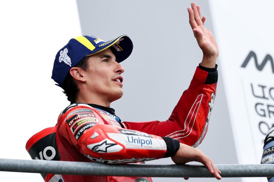 MotoGp: Marc Márquez rimonta e vince in Austria, terzo Bezzecchi