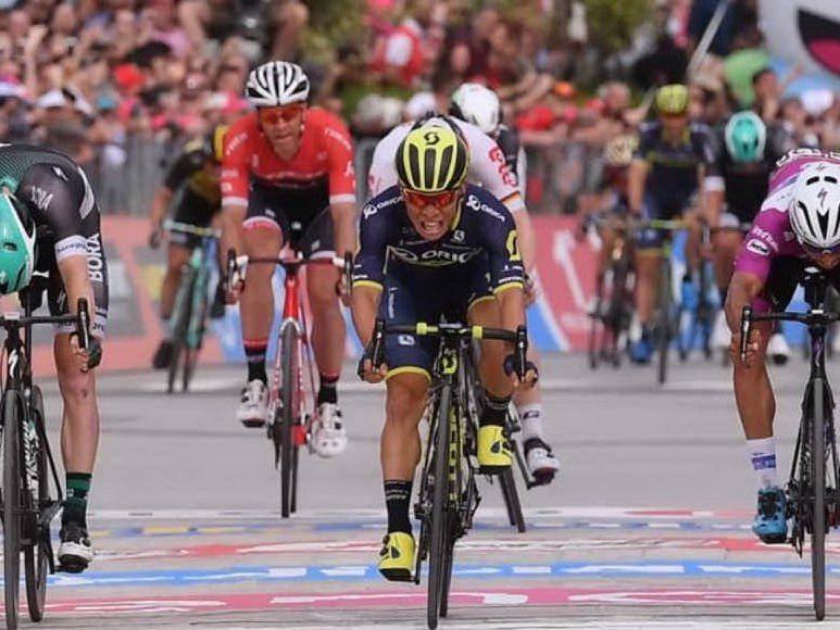 Giro d'Italia: ad Alberobello trionfa Ewan, la maglia rosa resta a Jungels