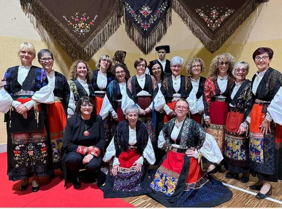 Cori riuniti per celebrare la memoria di Peppino Mereu