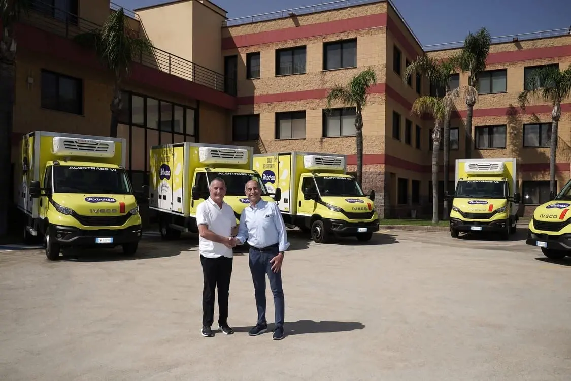 I mezzi della Cooperativa latte Arborea