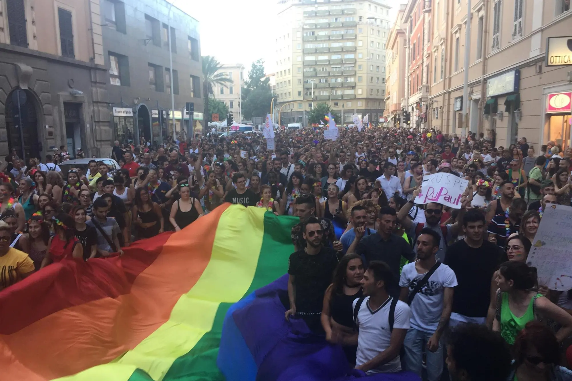 Una manifestazione a Cagliari (Foto archivio L'Unione Sarda)