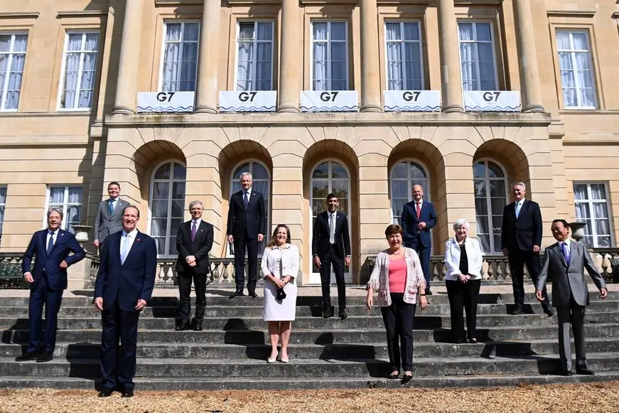 I ministri delle Finanze al G7 (Ansa)