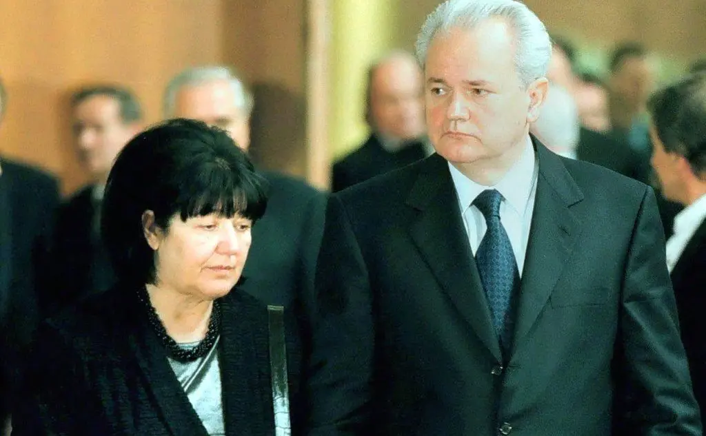 Milosevic con la moglie Mira