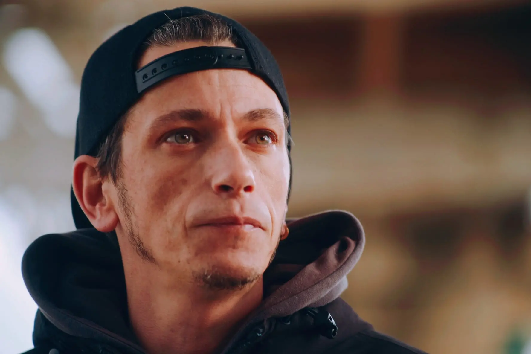 Una scena del documentario "Lontano dal centro"