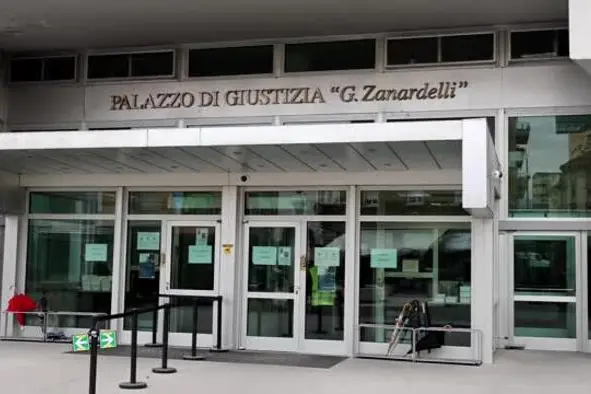 Il tribunale di Brescia (Ansa)