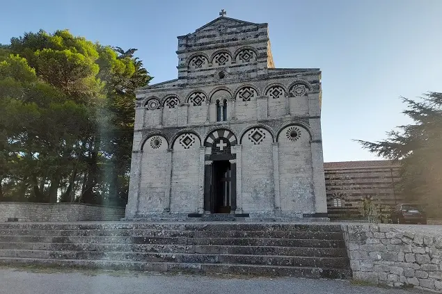 La Cattedrale di San Pietro di Sorres a Borutta (foto Caria)