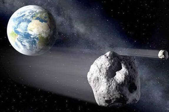 Un altro asteroide in arrivo, il terzo in otto giorni