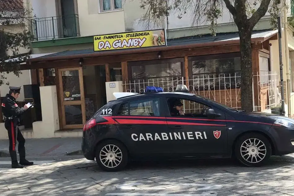 Sul posto i carabinieri