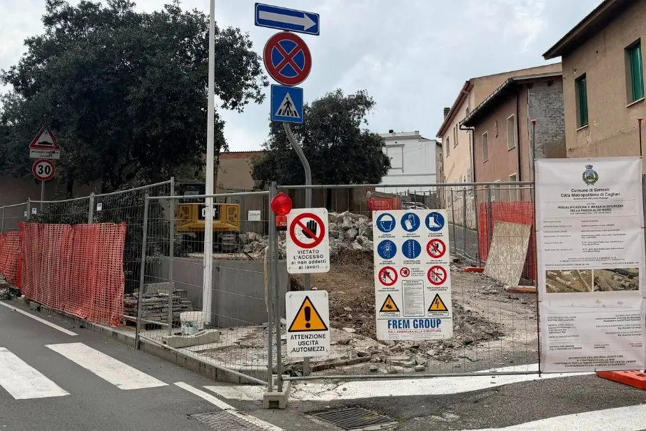 I lavori in piazza Aldo Moro (Murgana)