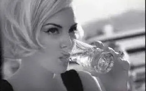 Nello spot del Martini