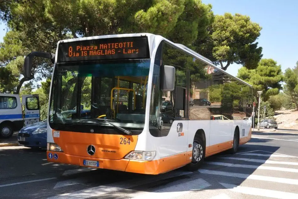 Il bus che ha investito il pedone