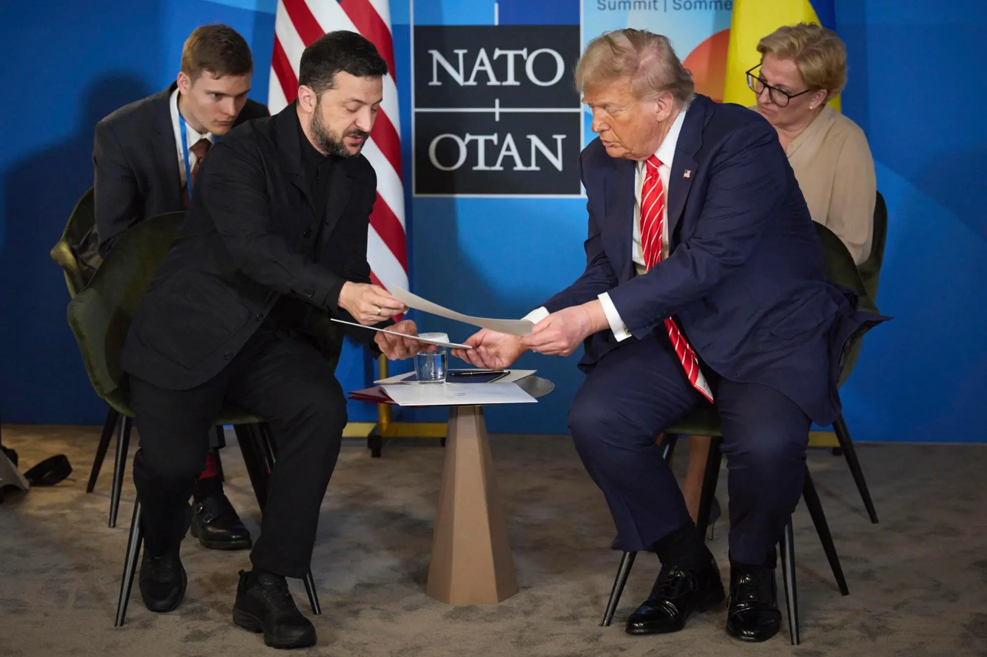 Un precedente incontro tra Volodymyr Zelensky e Donald Trump (foto Ansa)