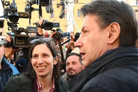Elly Schlein 和 Giuseppe Conte(Ansa)