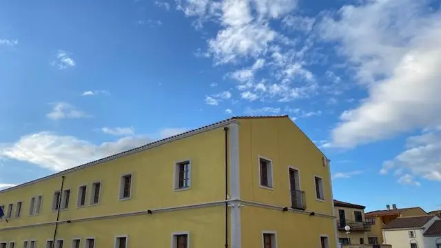 https://immagini.unionesarda.it/version/c:Mzc1ZDM1ZDItOGM4OC00:NDQyMjEwYTMtOTk5Ny00/image.webp?f=16:9
