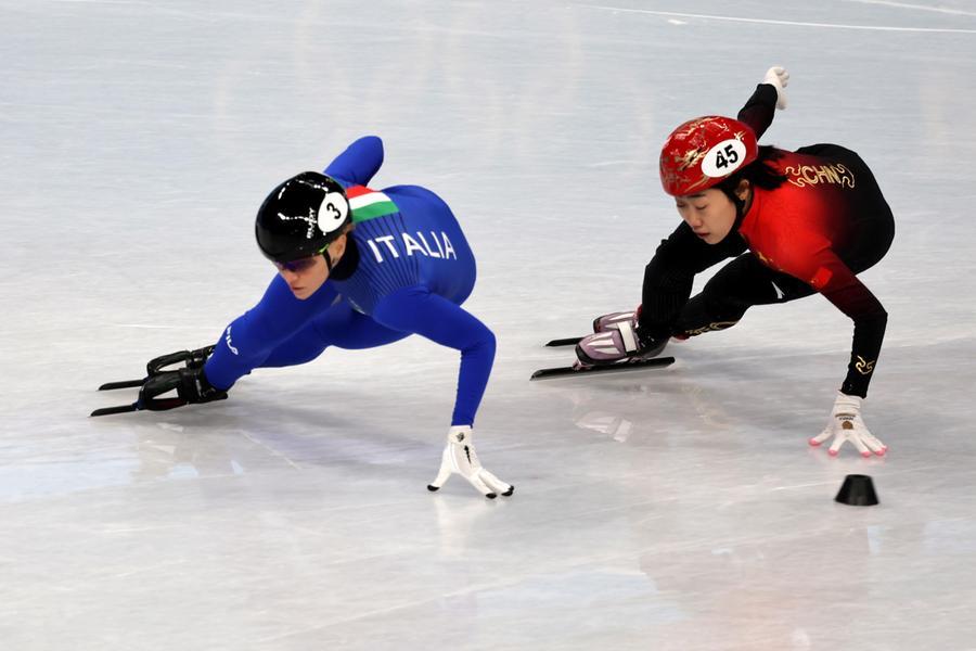 Pechino 2022, due argenti azzurri nella prima giornata di gare: per Arianna Fontana nona medaglia olimpica