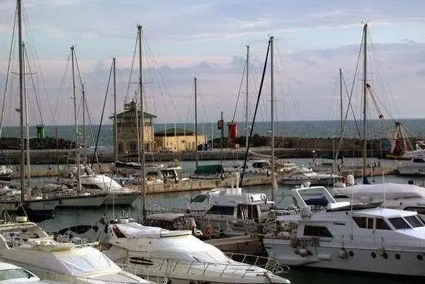 Il porto turistico di Ostia