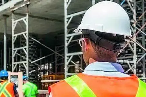 Un cantiere (Archivio L'Unione Sarda)