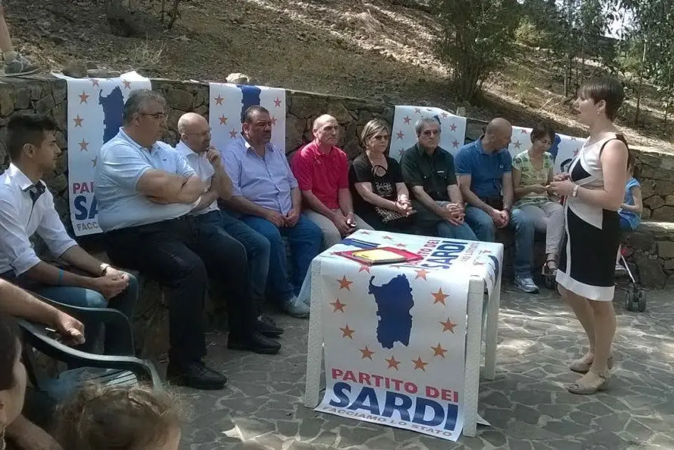 Un momento del dibattito con la neo segretaria