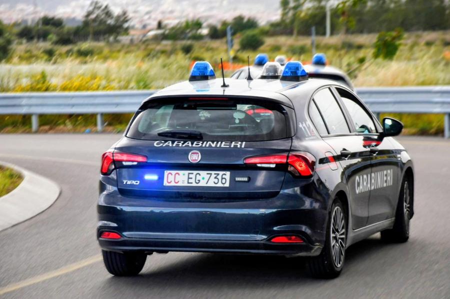 Arma clandestina in casa e minacce di morte alla vicina: arrestato un 73enne a Villacidro