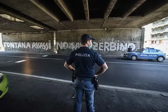 Il murale (Ansa)