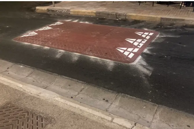 Dissuasore sul lungomare Balai - (foto Pala)