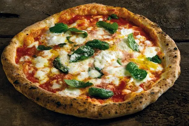 Pizza (foto Ansa)