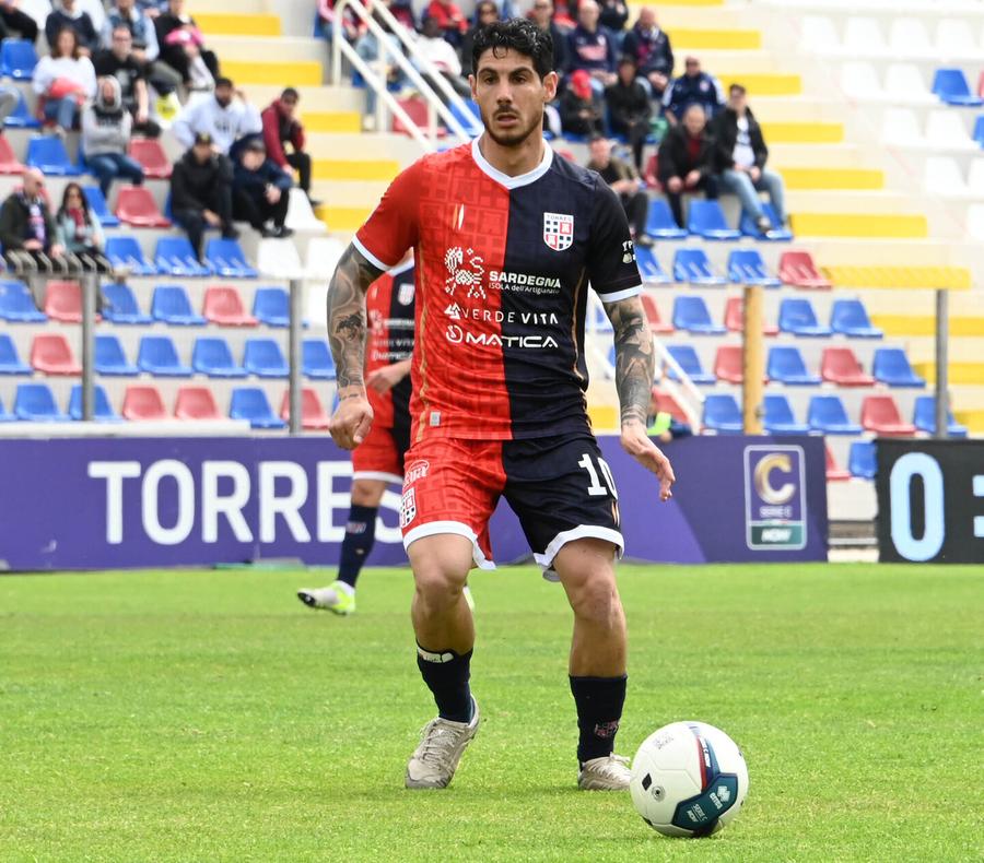 Per la nuova Torres la corsa alla Serie B parte col Pontedera